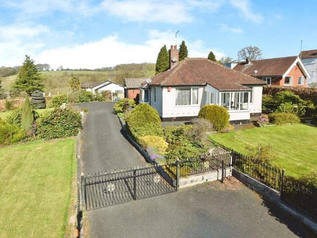 Bungalow for sale in Keele, Newcastle-under-Lyme