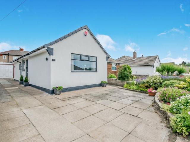Bungalow for sale in Wrose, West Yorkshire