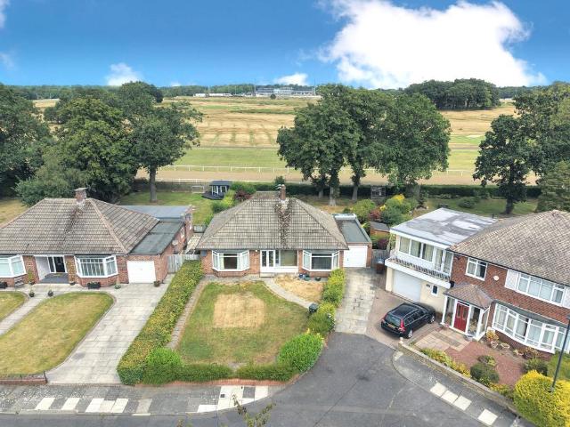 Bungalow for sale in North Gosforth, Newcastle Upon Tyne