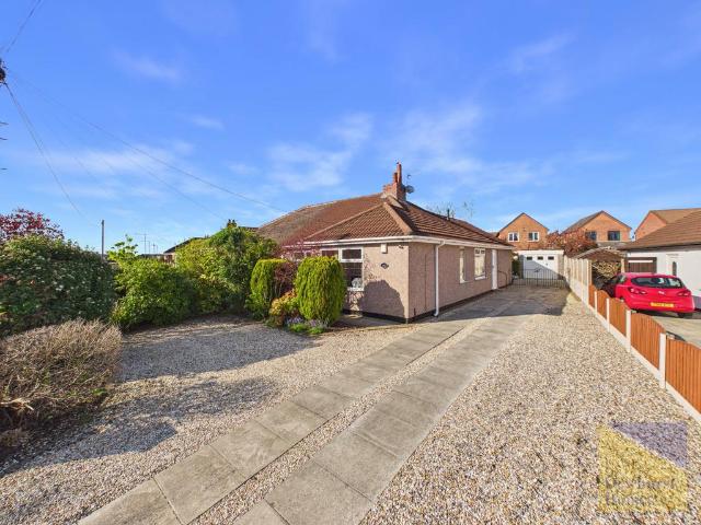 Bungalow for sale in Firbank, Lancashire