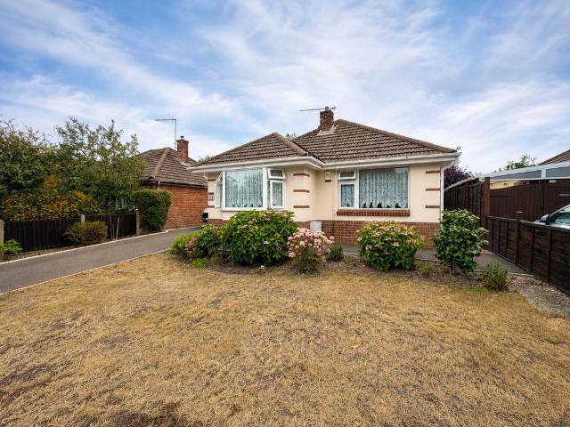 Bungalow for sale in Alder Hills, Poole