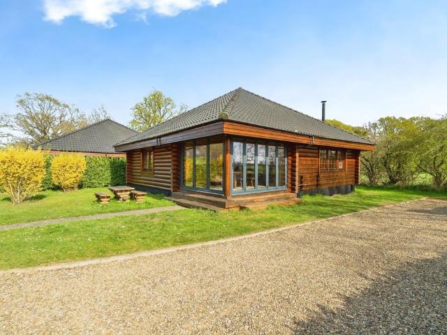Bungalow for sale in Crostwick, Norfolk
