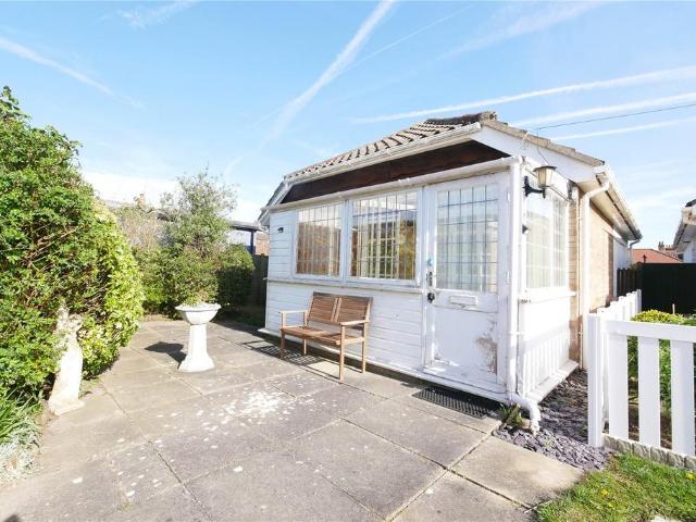 Bungalow for sale in Sutton-on-Sea, East Lindsey
