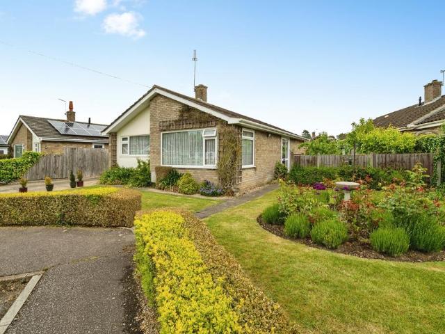 Bungalow for sale in Crostwick, Norfolk