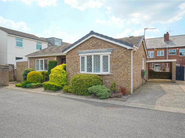 Bungalow for sale in Clifton, South Yorkshire