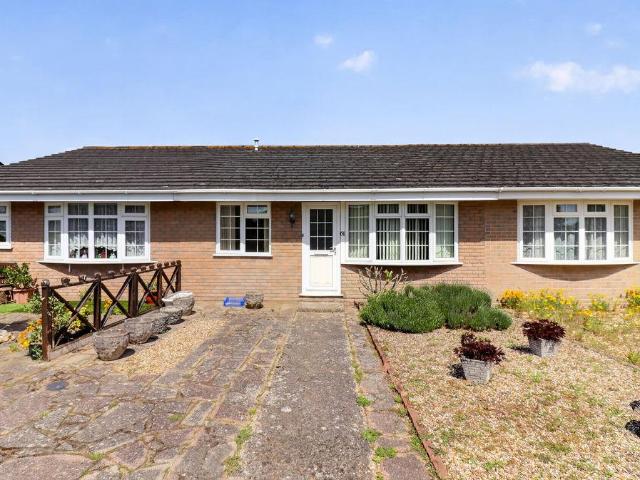 Bungalow for sale in Fairmile, Christchurch