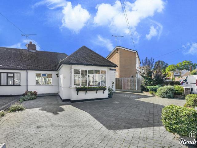 Bungalow for sale in Leigh on Sea, Southend-on-Sea