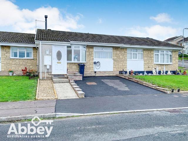 Bungalow for sale in Cimla, Neath
