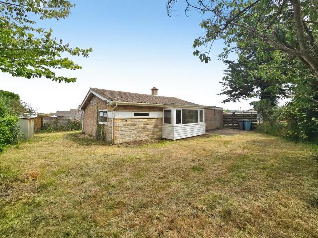 Bungalow for sale in Freshwater, Isle Of Wight