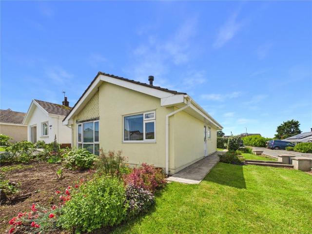 Bungalow for sale in Manorbier, Jameston
