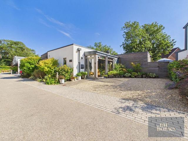 Bungalow for sale in Falcon Lodge, Wales