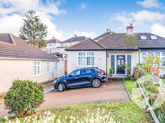 Bungalow for sale in London Borough of Bexley, Greater London