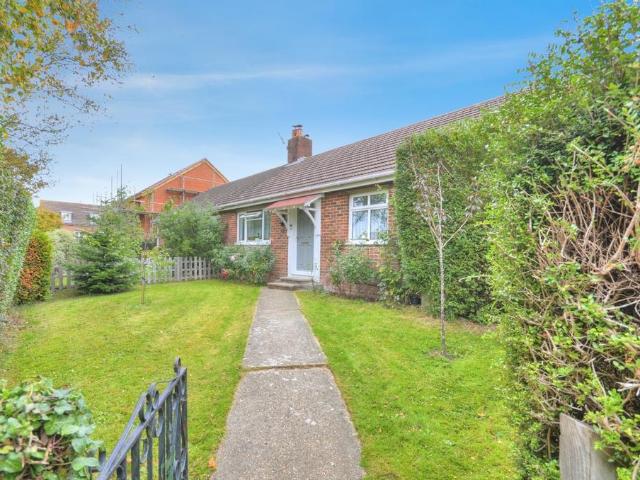 Bungalow for sale in Barton Stacey, Hampshire