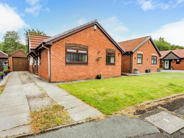 Bungalow for sale in Bradshaw, Lee Bank