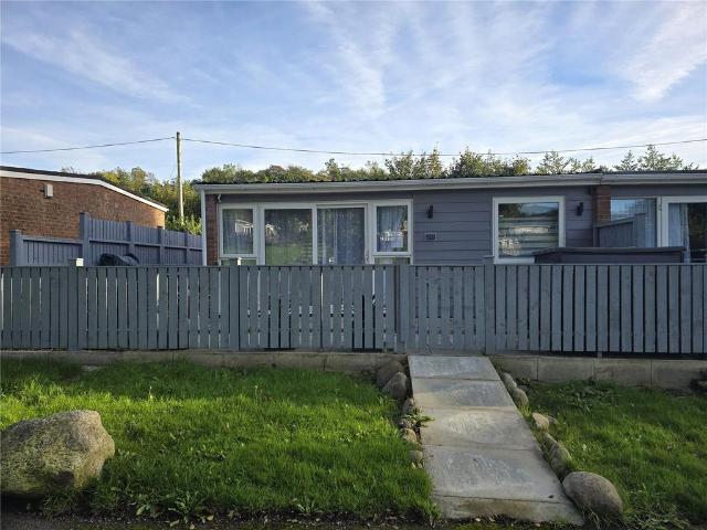 Bungalow for sale in Caeathro, Waunfawr