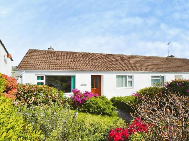 Bungalow for sale in Redannick, Penweathers