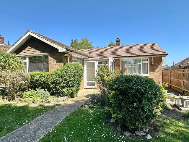 Bungalow for sale in Milford-on-Sea, Ashurst Bridge