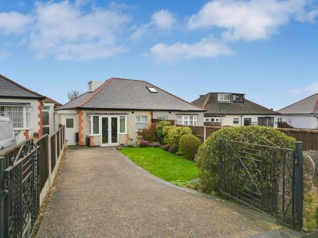 Bungalow for sale in Whyburn, Hucknall