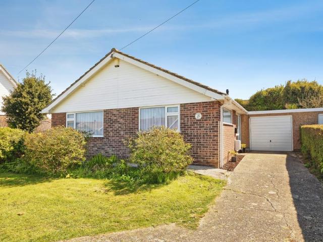Bungalow for sale in Nelson Park, Ash