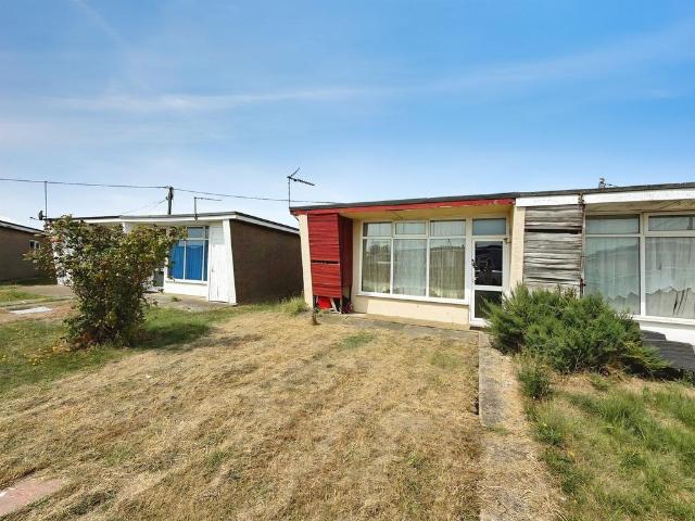 Bungalow for sale in Dale Hill, Essex