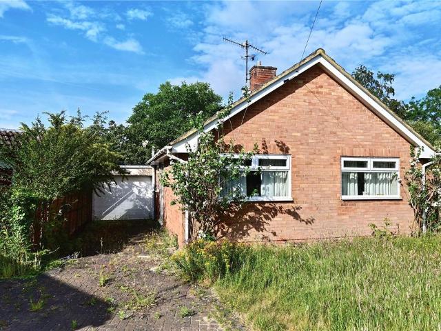 Bungalow for sale in Westborough, Surrey