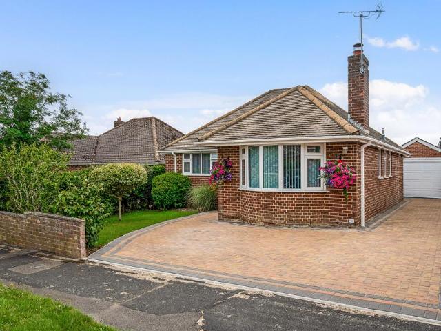 Bungalow for sale in Barton Stacey, Hampshire