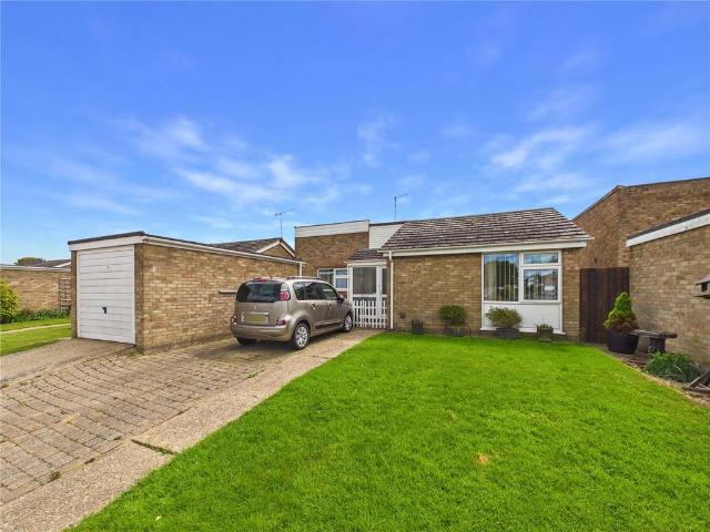 Bungalow for sale in Felixstowe, Eastbridge