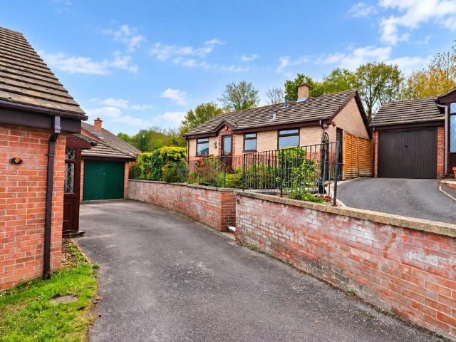 Bungalow for sale in Torpoint