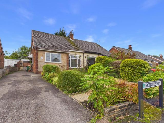 Bungalow for sale in Higher Bartle, Lancashire