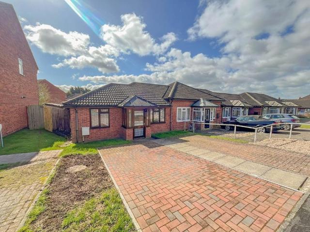 Bungalow for sale in New Bilton, Warwickshire