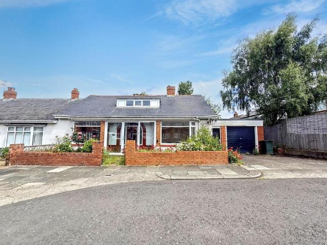 Bungalow for sale in Cowgate, Benwell
