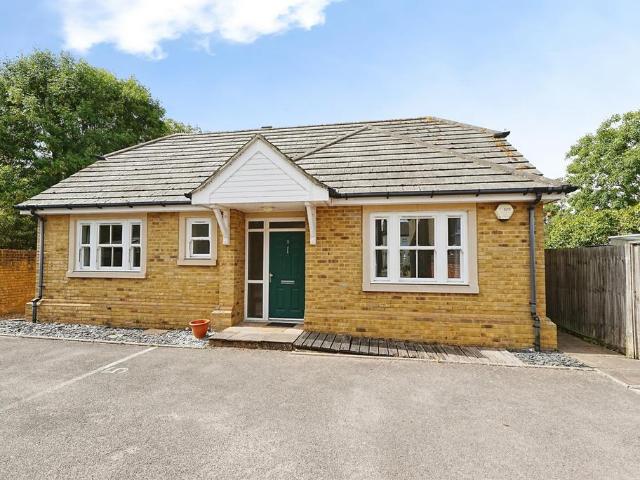 Bungalow for sale in Penge, Greater London