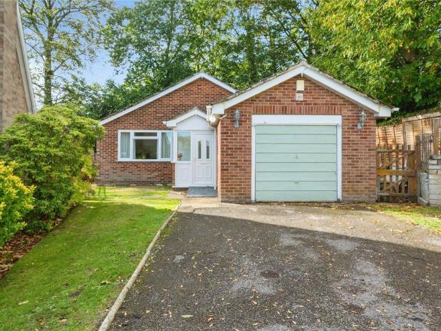 Bungalow for sale in Thornhill Park, Southampton