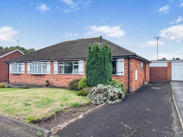 Bungalow for sale in Stourbridge, West Midlands