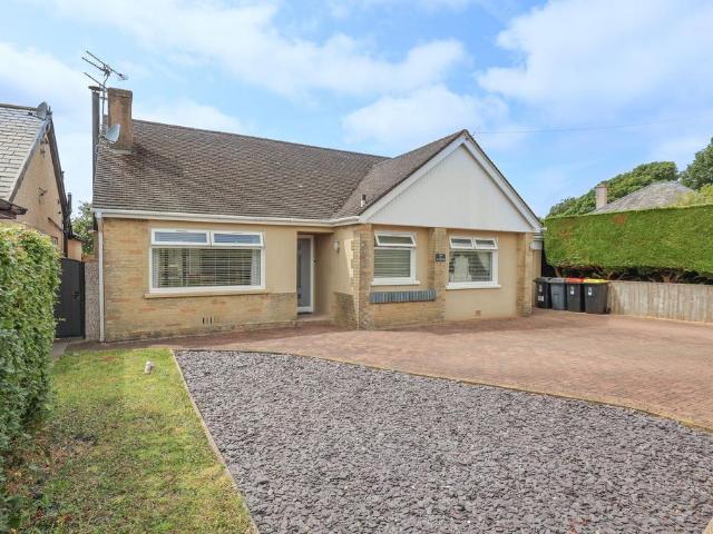 Bungalow for sale in Middleton, Bare
