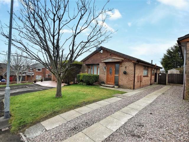 Bungalow for sale in Trub, Burnedge