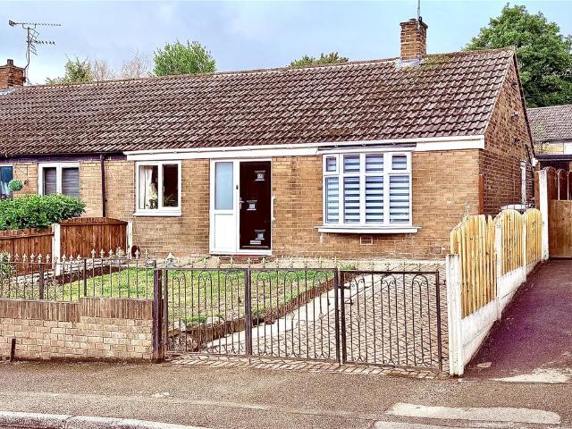 Bungalow for sale in Darfield, South Yorkshire