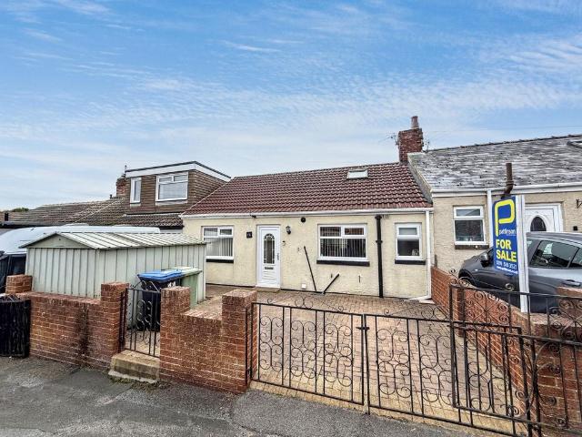Bungalow for sale in Horden