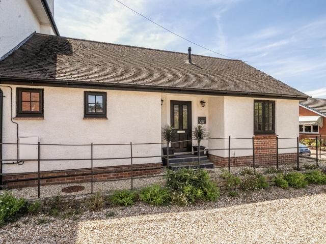 Bungalow for sale in Tonedale, Somerset