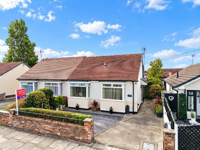 Bungalow for sale in Carr Houses, Moreton