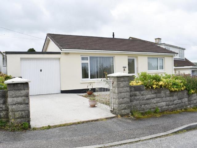 Bungalow for sale in Mount Ambrose, Cornwall