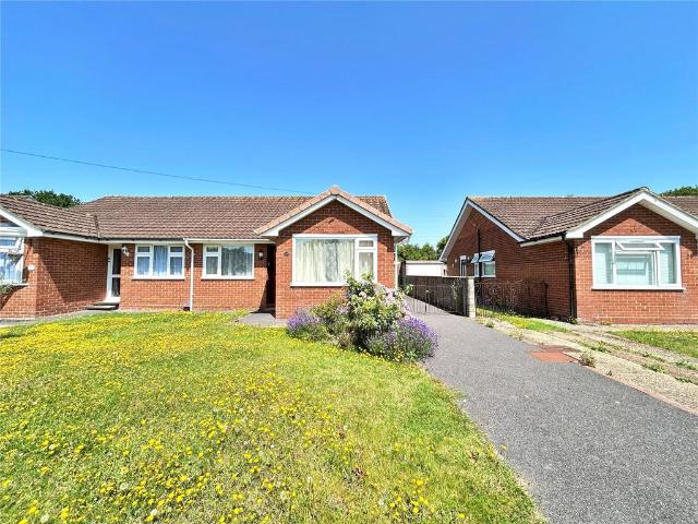 Bungalow for sale in Highcliffe