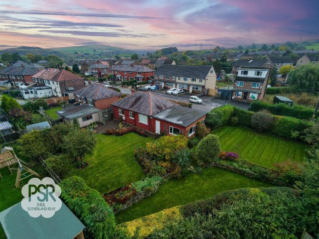 Bungalow for sale in Low Leighton, High Peak