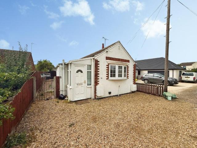 Bungalow for sale in Gosberton Clough, Lincolnshire