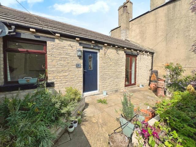 Bungalow for sale in Lower Wyke, Isle Of Man