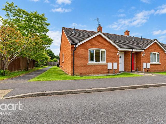 Bungalow for sale in Harrold
