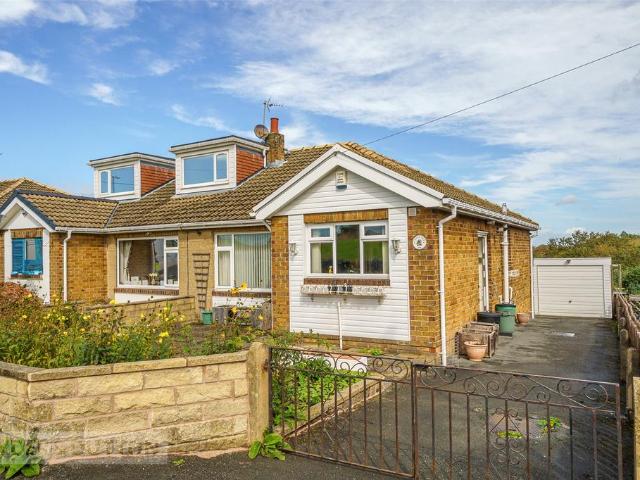 Bungalow for sale in Huddersfield, West Yorkshire