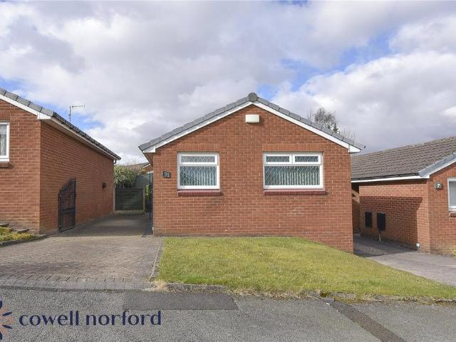 Bungalow for sale in Syke, Burnedge