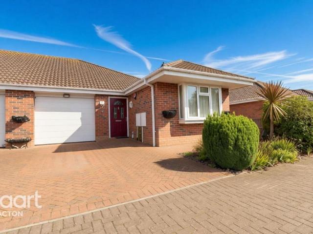 Bungalow for sale in Dale Hill, Essex