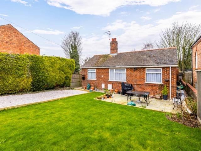 Bungalow for sale in Gosberton Clough, Lincolnshire